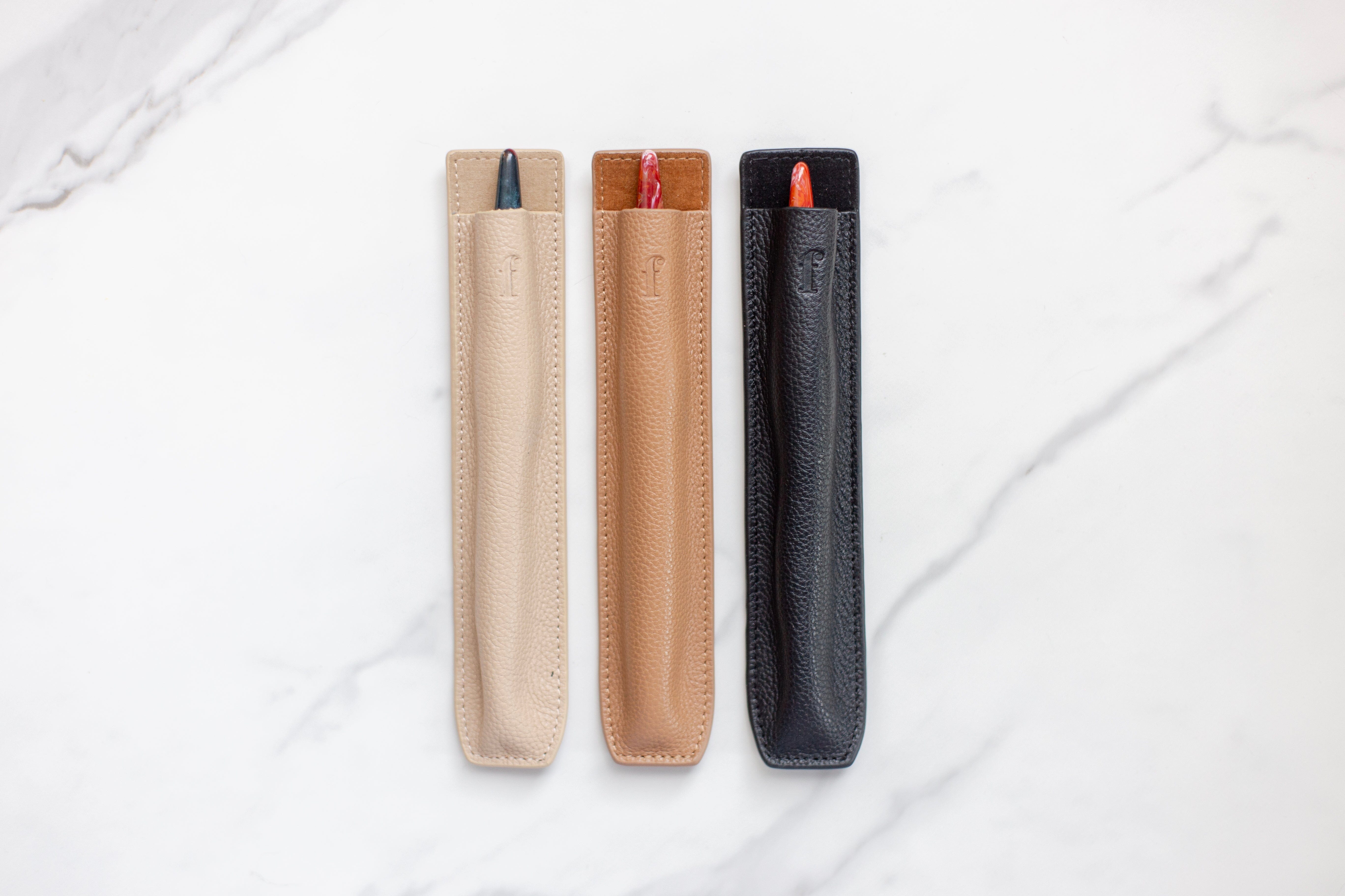 Companion Crochet Hook Sleeve in Leather