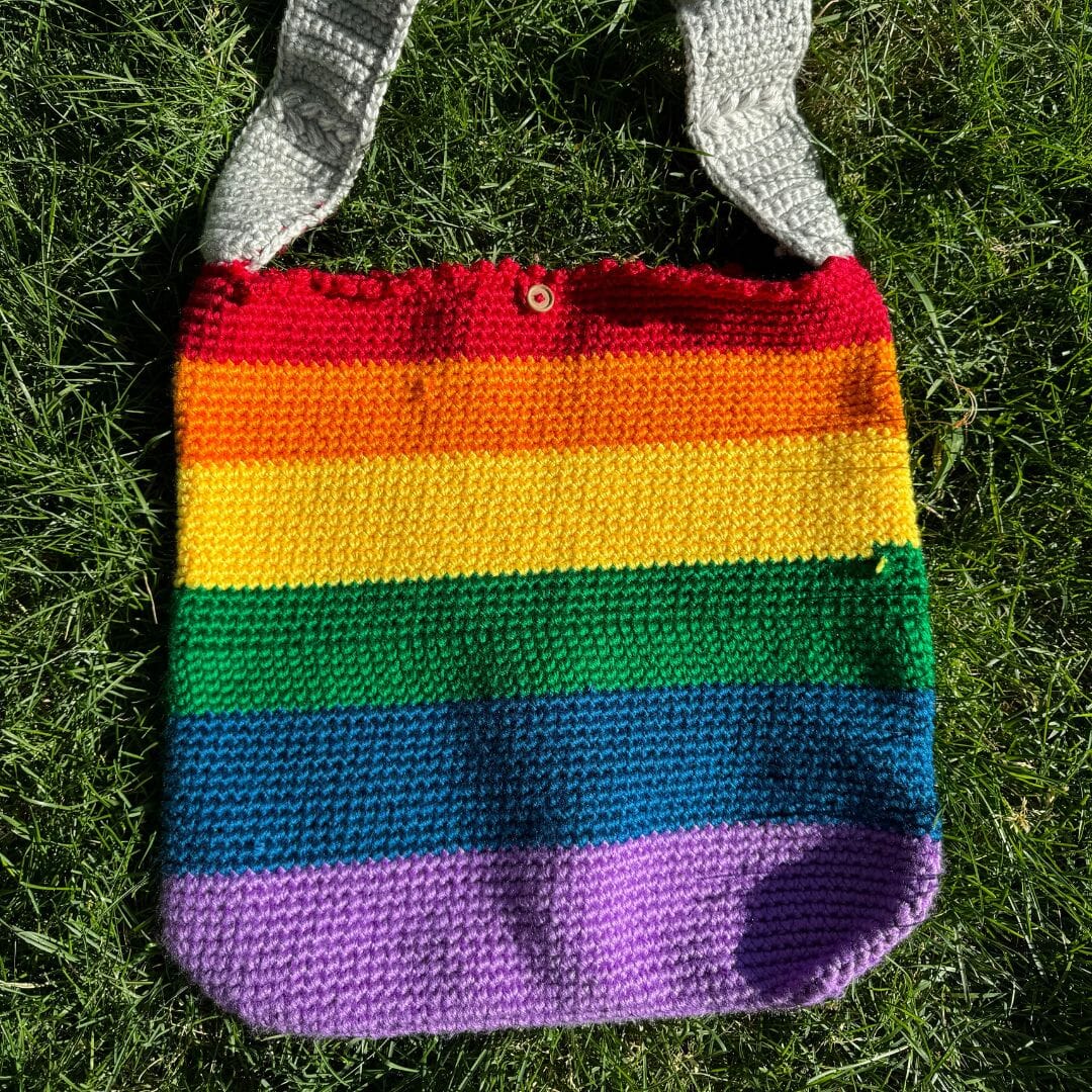 Free Crochet Pattern: Pride Rainbow Bag