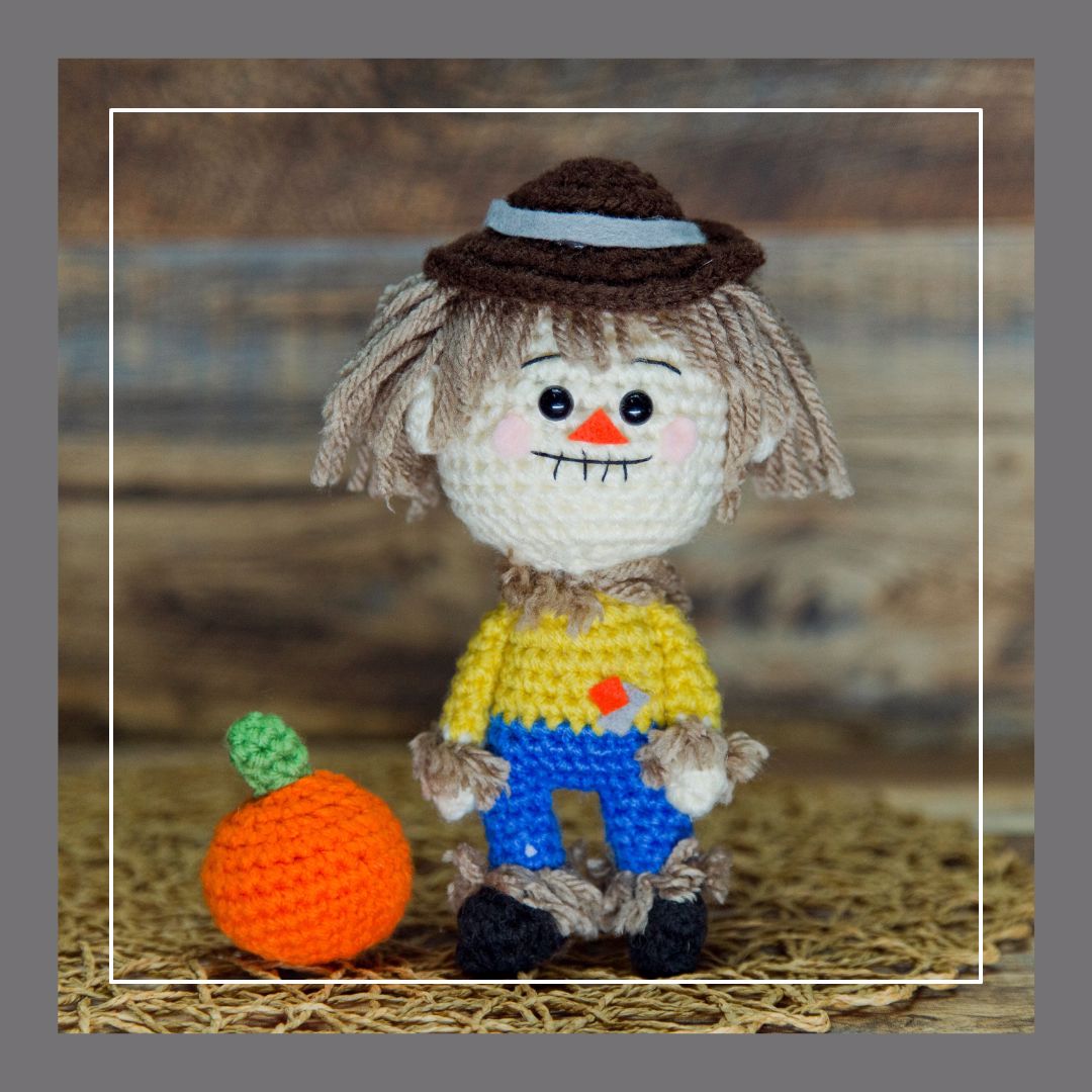 Free Pattern Scarecrow Amigurumi